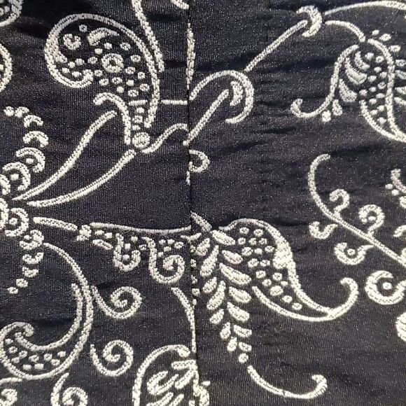 CAbi Sz 4 Black Floral Eliza Tapestry Brocade 1-Button Blazer Careerwear - Picture 5 of 9